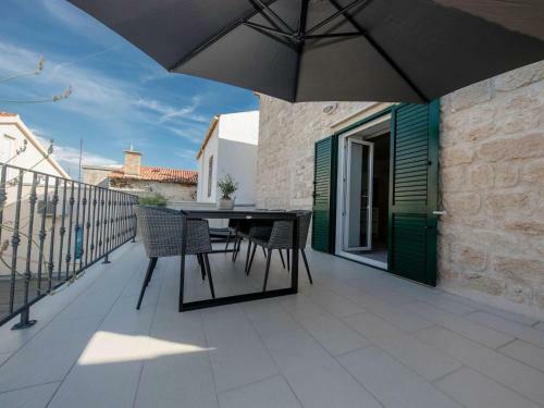 Villa For 6 Guests Only 50 Meters From The Beach Sv Ivan