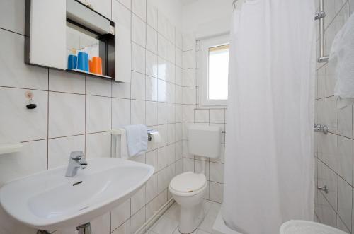 Hostal Rooms Lili