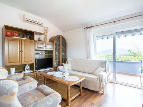 Modern Apartment In Vi?kovo With Balcony