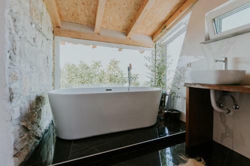 Villa Casa Del Mar In Stani?i With Sea Views