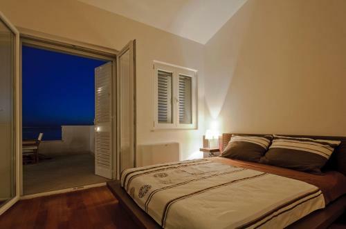 Villa Primortic - 7 Bedroom Villa - Great Pool Area - Perfect For Larger Groups