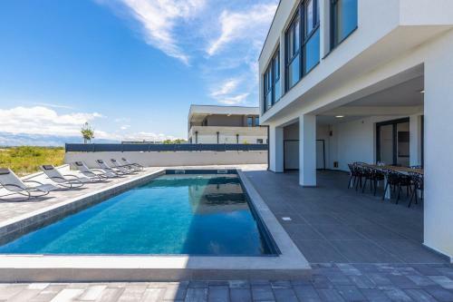 Villa Nin
