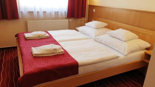 Diana Club Hotel