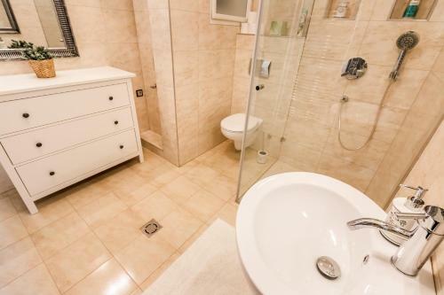 Cityhold Premier Apartment