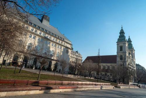Convenient Apartment In The Heart Of Downtown