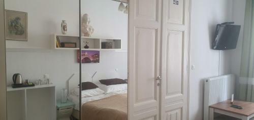 Bed & Breakfast Butterfly Home Danube
