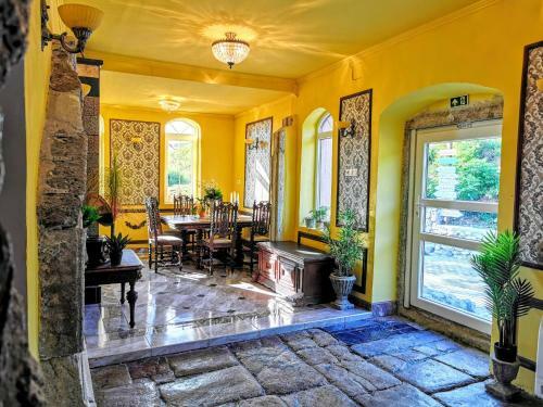 Hotel Chateau Vincze