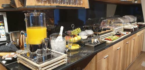 Hotel Baobab Suites