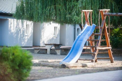 Bed & Breakfast Tiszaliget Apartman �s Sz�ll�