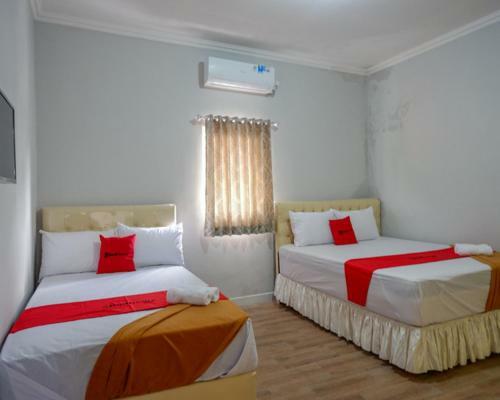 Hotel Reddoorz @ City Park Medoho Semarang