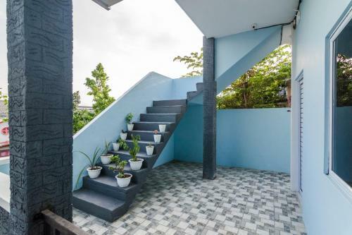 Hotel Oyo Life 2911 Merpati Kost