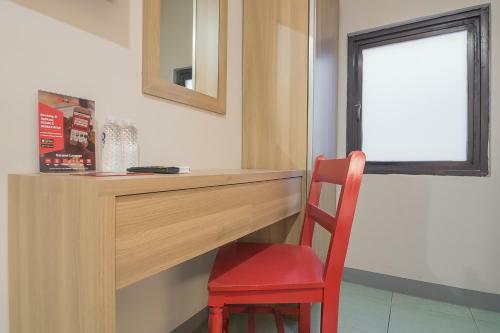 Hostal Reddoorz @ Kiaracondong