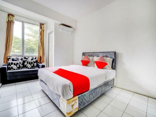 Hotel Oyo 90042 Emerald Towers