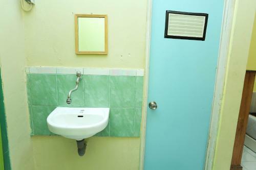Hotel Oyo 2879 Pondok Bunda Syariah