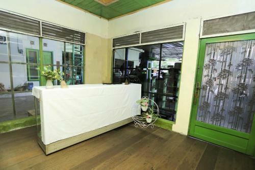 Hotel Oyo 2879 Pondok Bunda Syariah