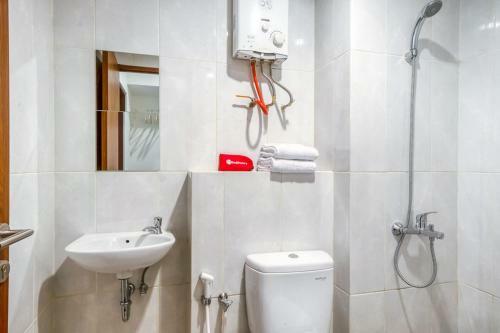 Hostal Kita Pro Grand Kamala Lagoon