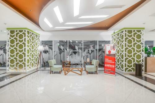 Hostal Kita Pro Grand Kamala Lagoon