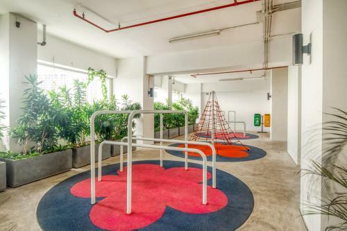 Hostal Kita Pro Grand Kamala Lagoon