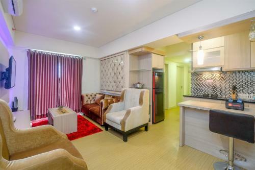 Modern Design 3br At Meikarta Apartment By Travelio