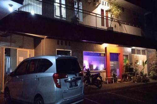 Hotel Penginapan Rotterdam