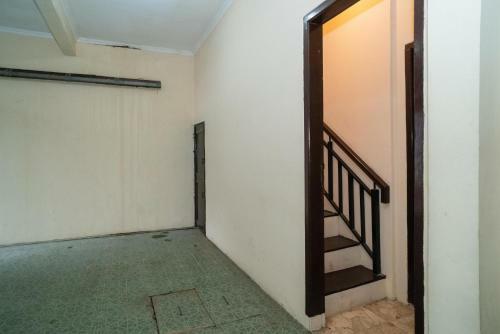 Hotel Koolkost Near Villa Nusa Indah