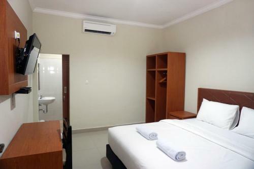 Lombok Mayura Hotel