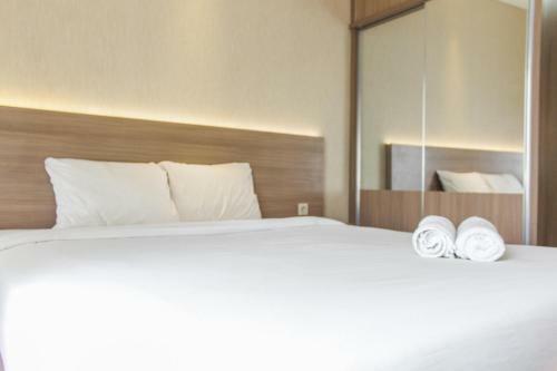 Modern Studio Akasa Pure Living Apartment By Travelio