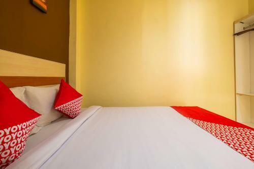 Hotel Oyo 2947 Cluster Harris Home Stay & Kos