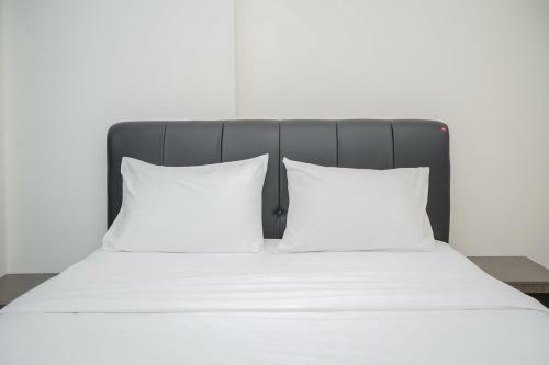 Spacious And Cozy 1br At Tree Park Apartment By Travelio