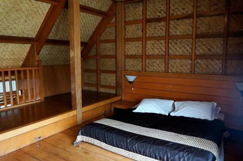 Kampung Sumber Alam Garut