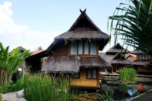 Kampung Sumber Alam Garut