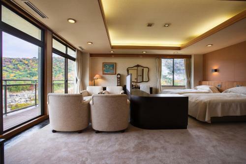 Unzen Miyazaki Ryokan