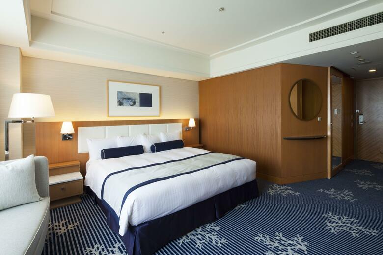 The Yokohama Bay Hotel Tokyu