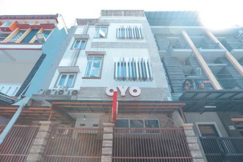 Hotel Oyo 150 Harmoni Residence