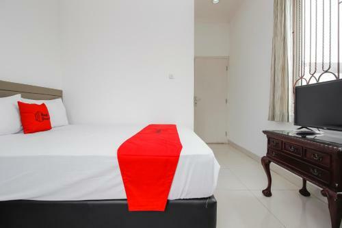 Hostal Reddoorz @ Permata Sari Karawaci