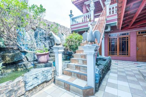 Hotel Oyo 1424 Guntary Residence