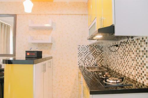 Comfortable 2br Apartment At Sentra Timur Residence By Travelio