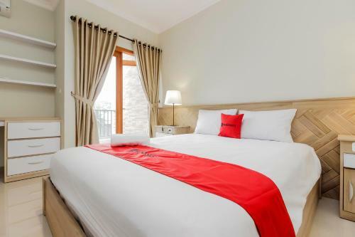 Hostal Reddoorz Premium Near Ragunan Zoo 2