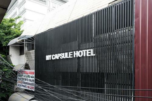 Hotel Reddoorz Hostel Near Taman Puring