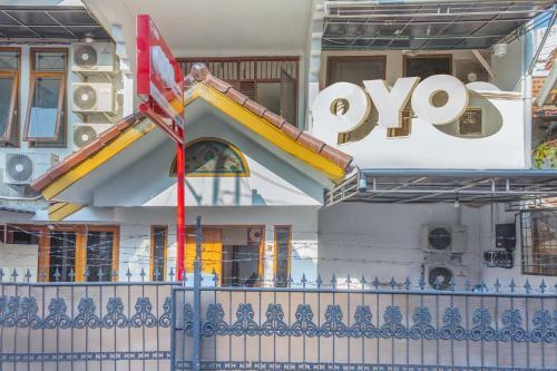 Hotel Oyo 366 Thamadhiro Residence