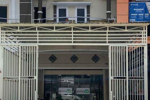 Hotel Reddoorz @ Kampkey Tanah Hitam