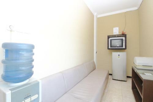Hostal Reddoorz Syariah Near Prpp Semarang