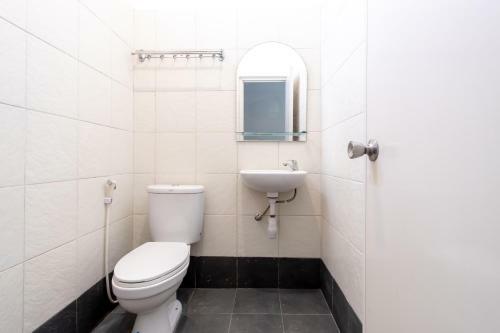 Hotel Spot On 2272 Citra Arcade Residence Syariah