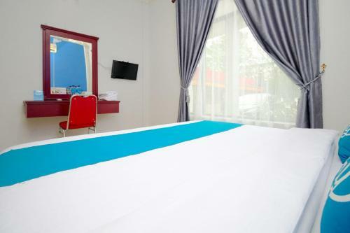 Hostal Serena Anggrek Hotel
