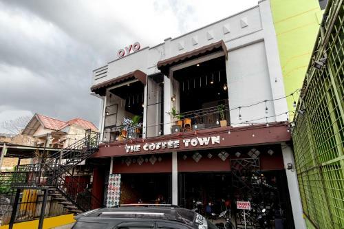 Hotel Oyo 1668 Yvel Homestay