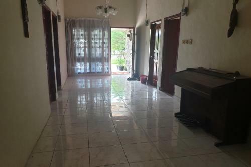 Hotel Oyo Life 2604 Elicia Kost