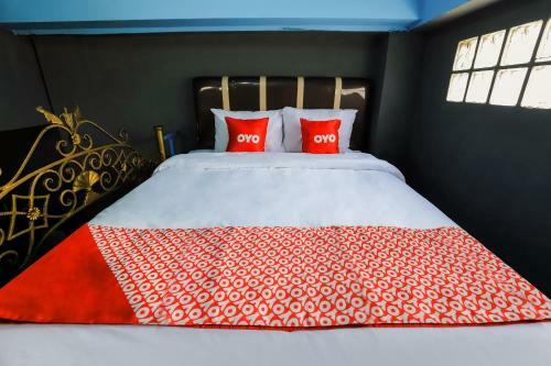 Hotel Oyo 3375 Sumatera Agustinekost Syariah