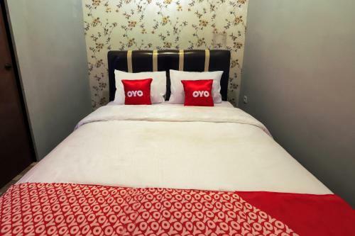 Hotel Oyo 3375 Sumatera Agustinekost Syariah