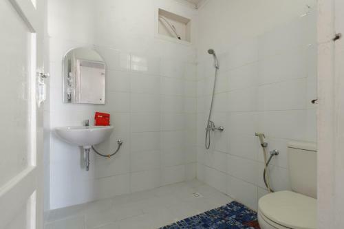 Hostal Reddoorz Near Universitas Negeri Padang