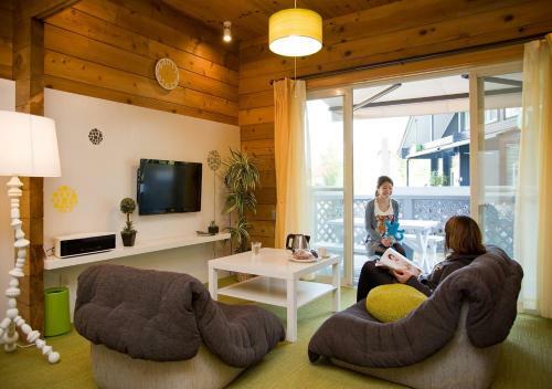 Hotel Holiday House Green Garden